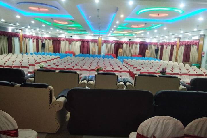 Ballroom/Hall 4 of 12