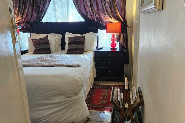 Room 38 of 158
