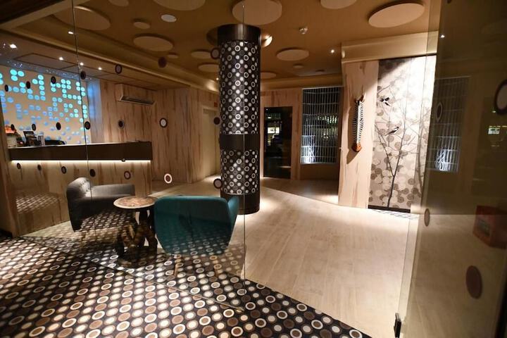 Lobby Entry