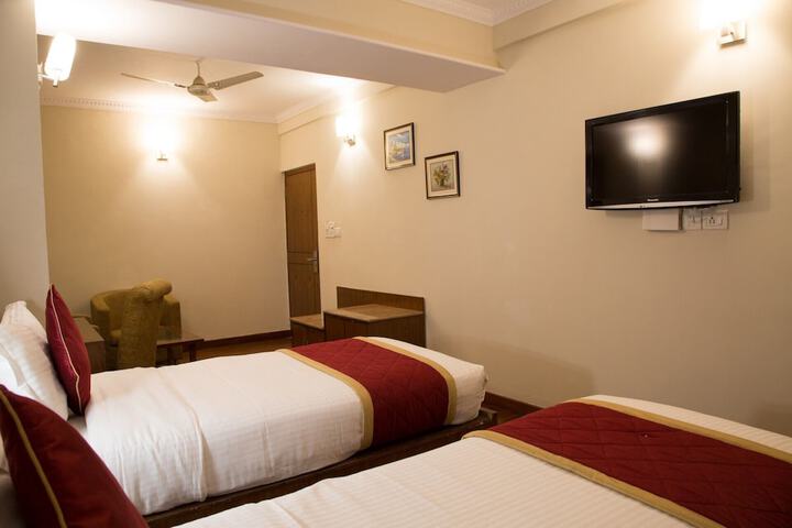 Room 5 of 31
