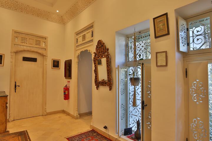 Hotel Interior 3 of 129