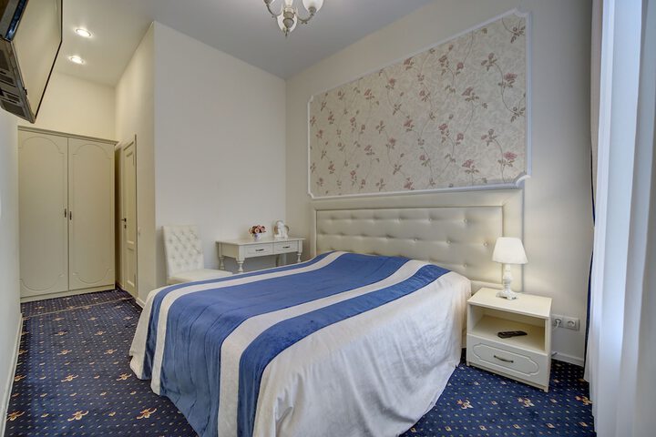 Room 26 of 58