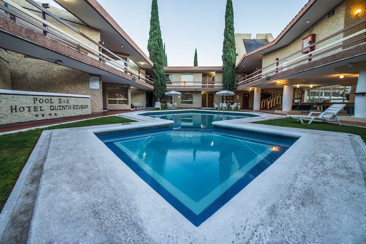 Hotel with Pool