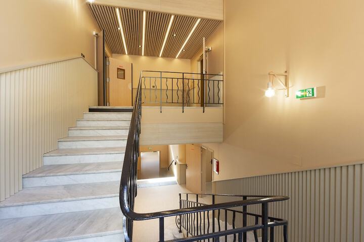 Hotel Interior 52 of 96