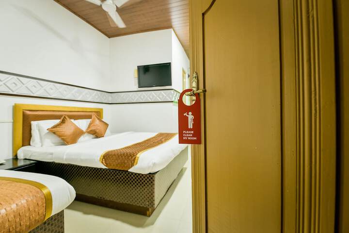 Room 5 of 27