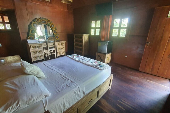 Room 20 of 97