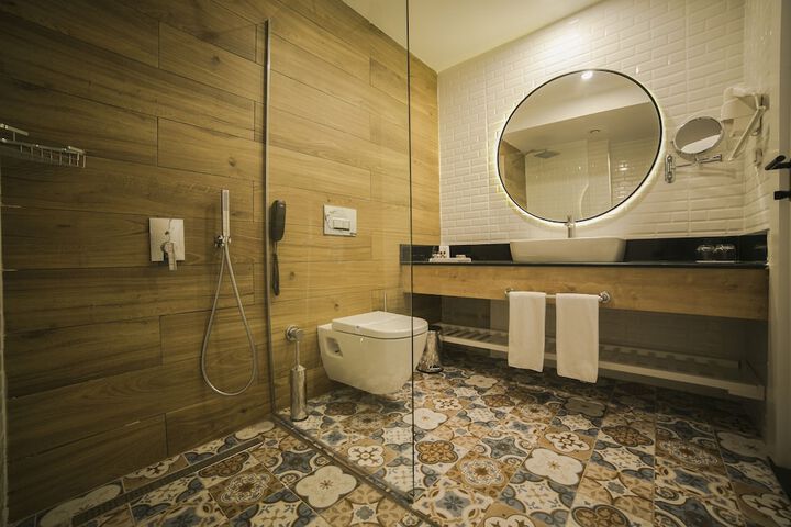 Room 14 of 40
