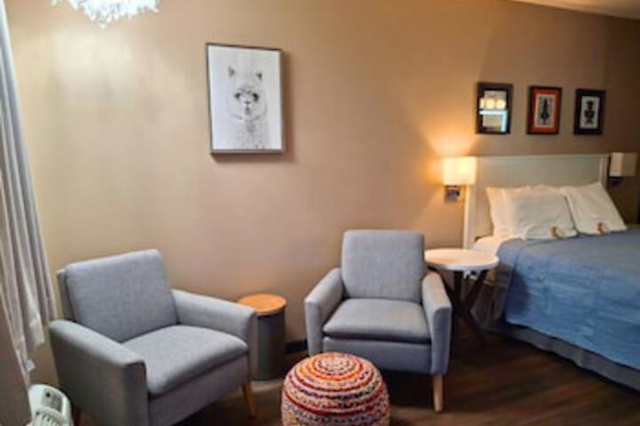 Room 34 of 111