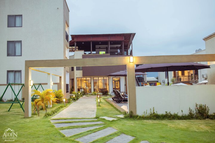 Hotel 144 of 144