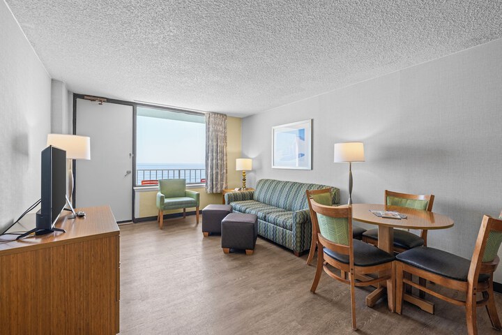 Room 14 of 35