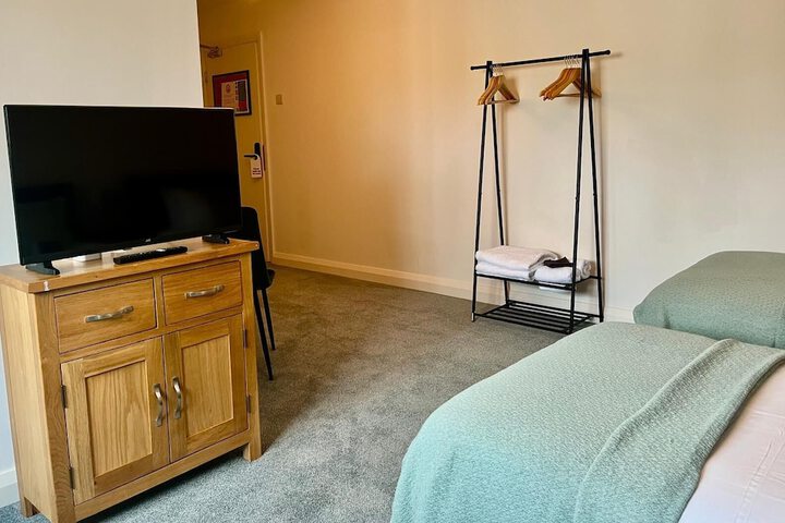 Room 21 of 46