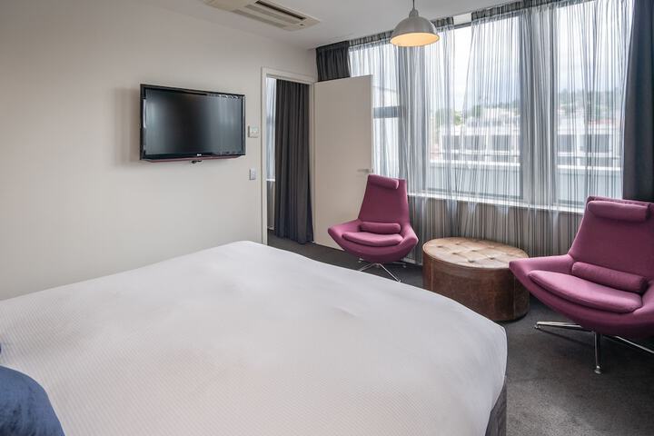 Room 20 of 44