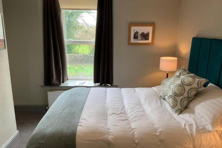 Room 14 of 32