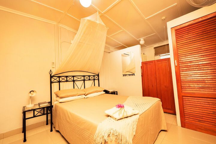 Room 5 of 46