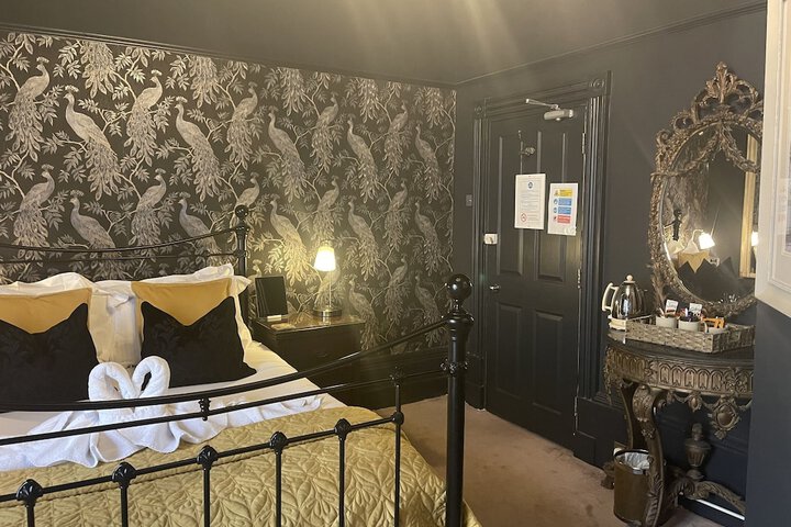 Room 12 of 79