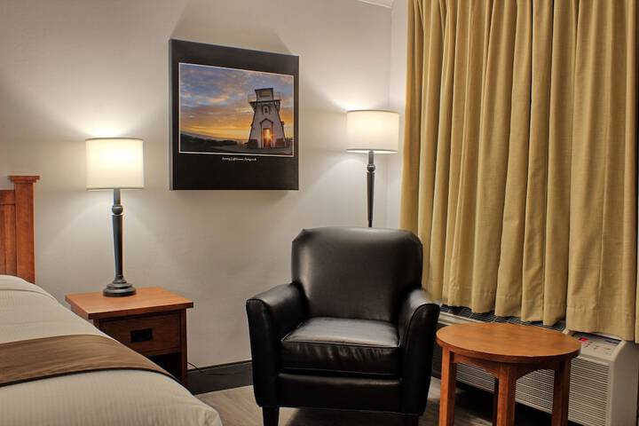 Room 12 of 42