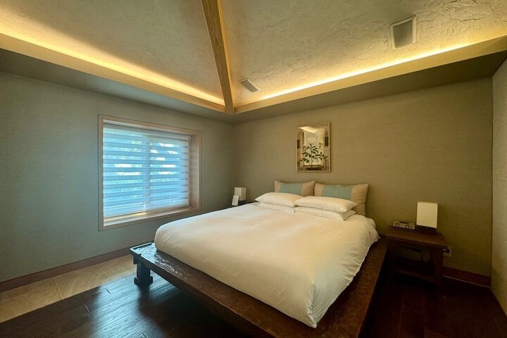 Room 29 of 59