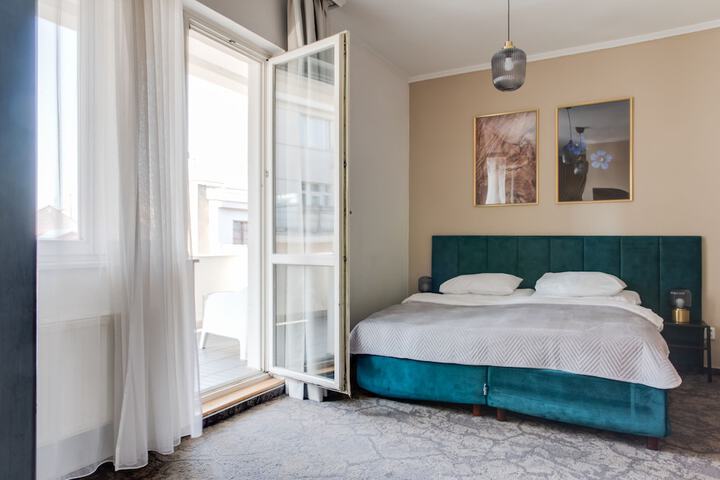 Room 17 of 115