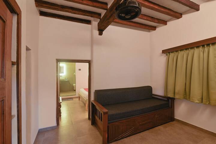 Room 11 of 22