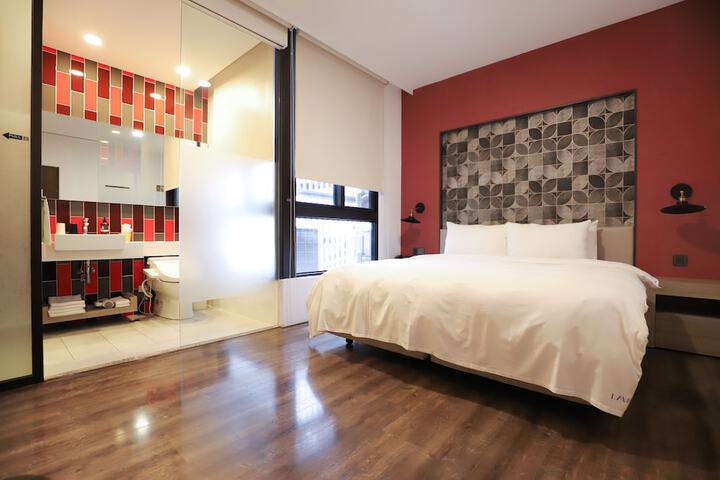Room 55 of 117
