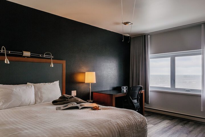 Room 47 of 86