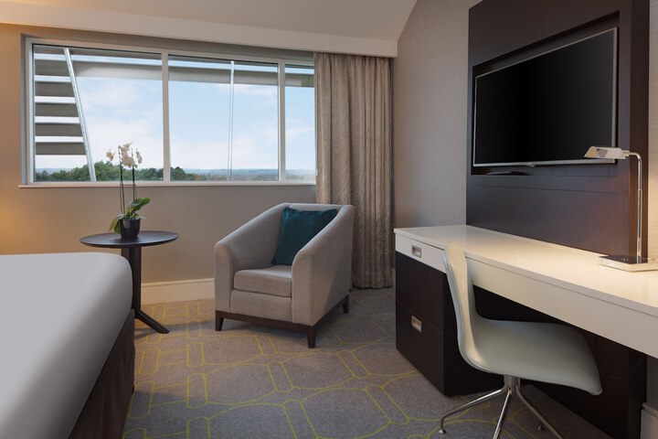 Room 7 of 117
