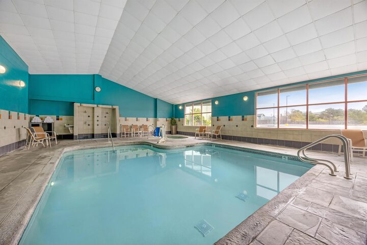 Pool 53 of 65