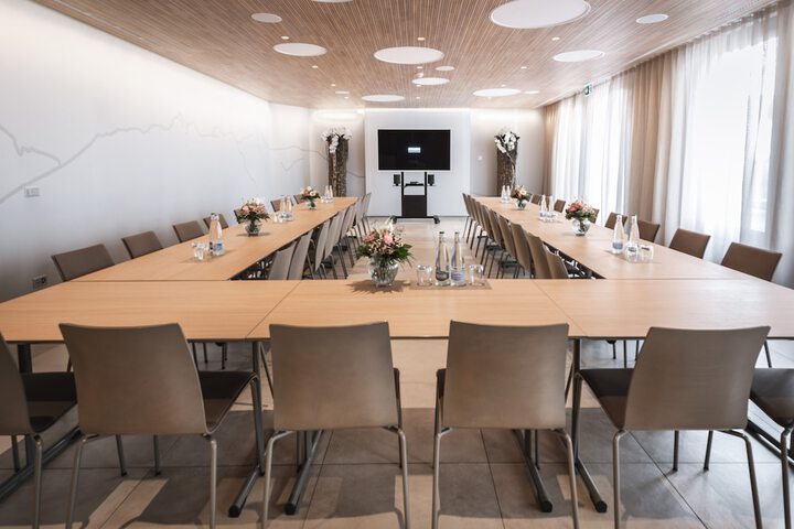 Meeting 40 of 49