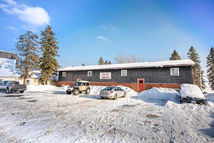 Property Grounds 33 of 58