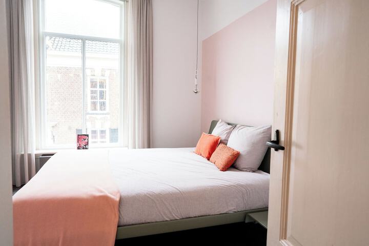 Room 35 of 50