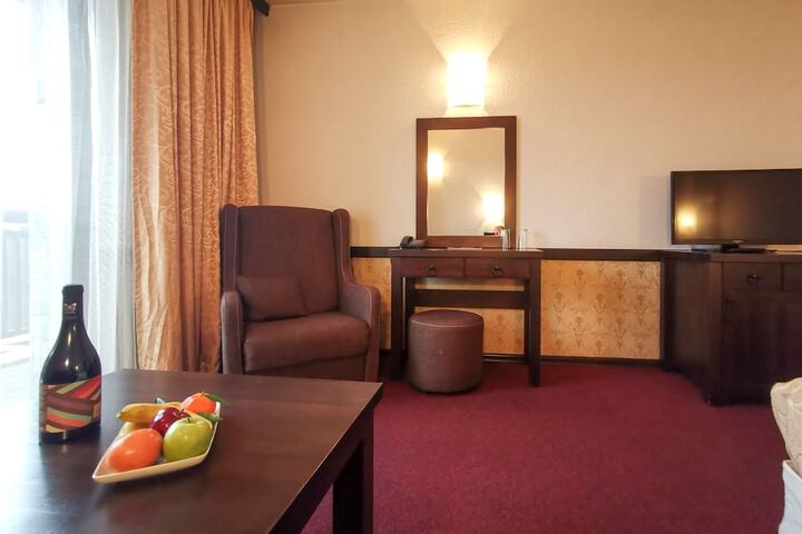 Room 35 of 109