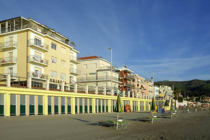 Hotel 55 of 57
