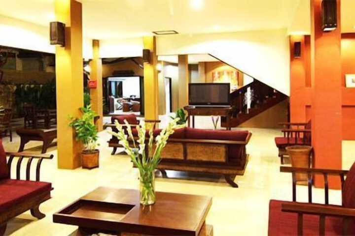 Lobby Photos