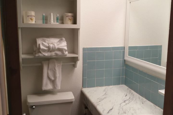 Room 16 of 50