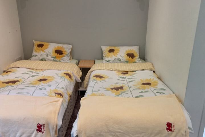 Room 3 of 24