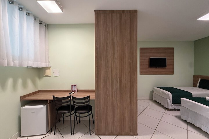 Room 16 of 26