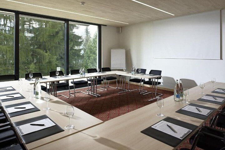 Meeting 34 of 42