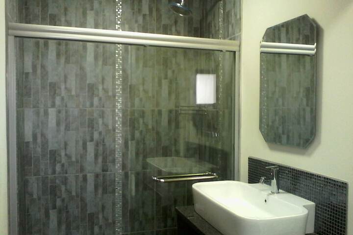 Room 34 of 47