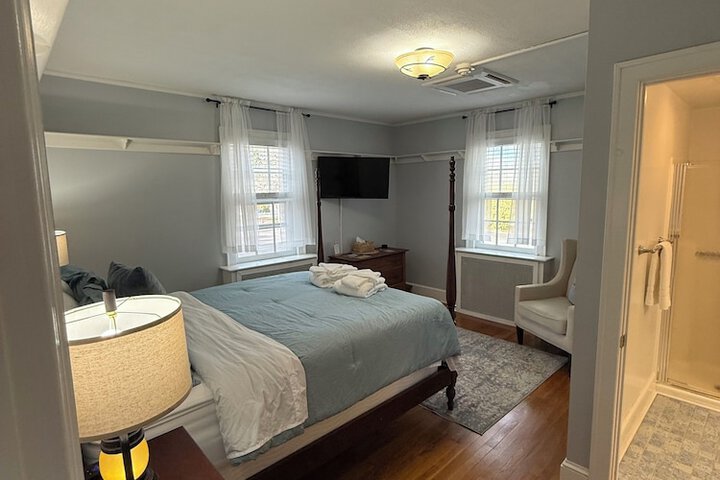 Room 20 of 65