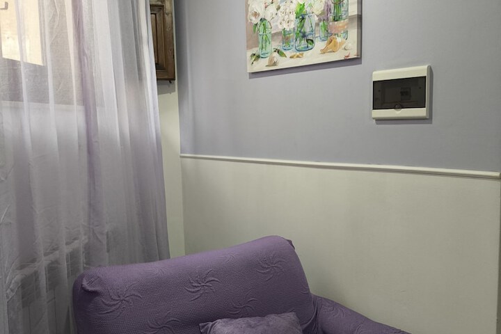 Room 37 of 65