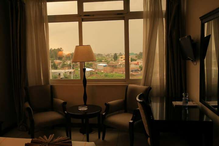 Room 15 of 35