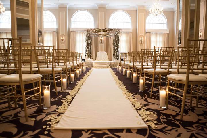 Banquet hall