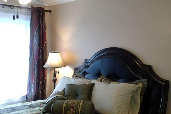 Room 4 of 23