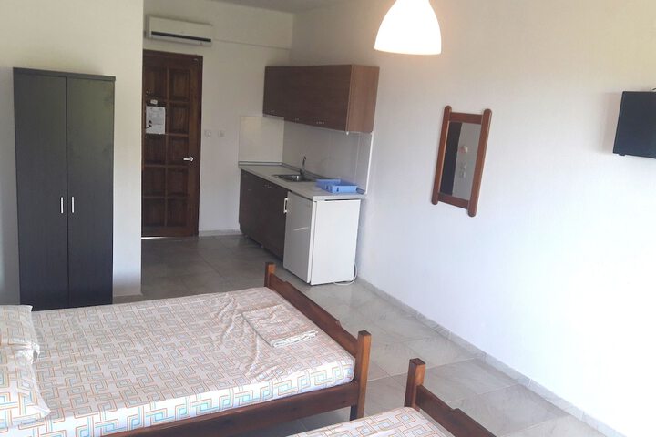 Room 3 of 18