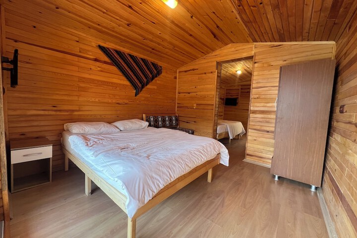 Room 19 of 42