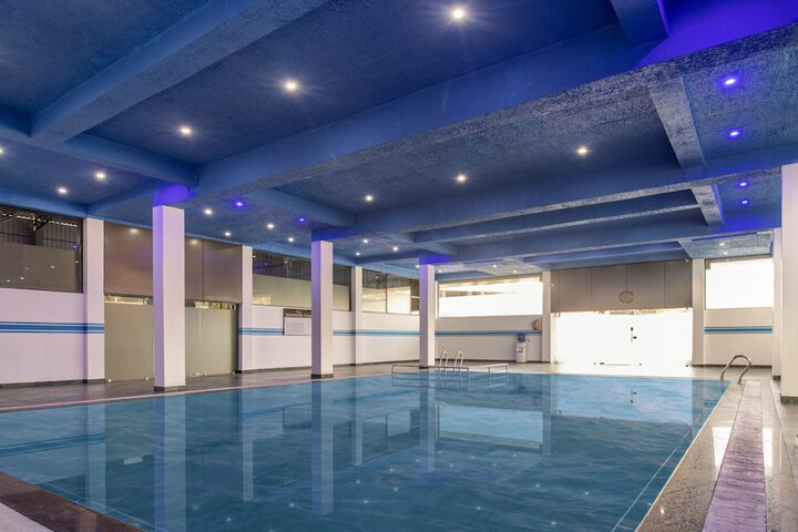 Pool 16 of 30