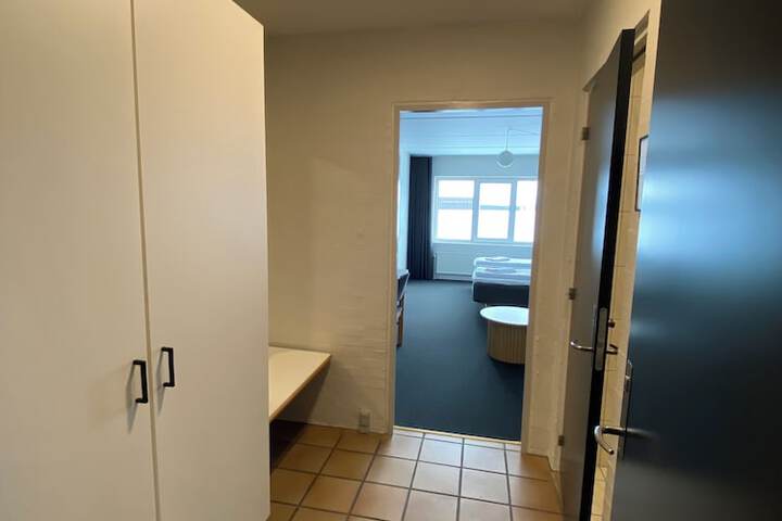 Room 10 of 22