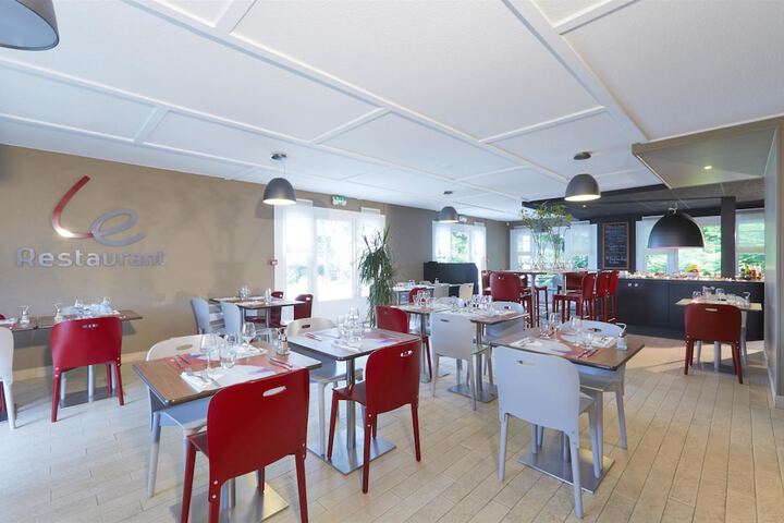 Dining Photos