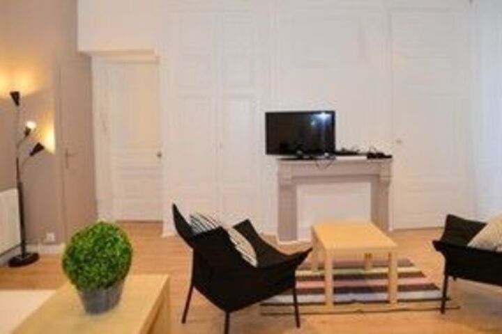 Room 8 of 8