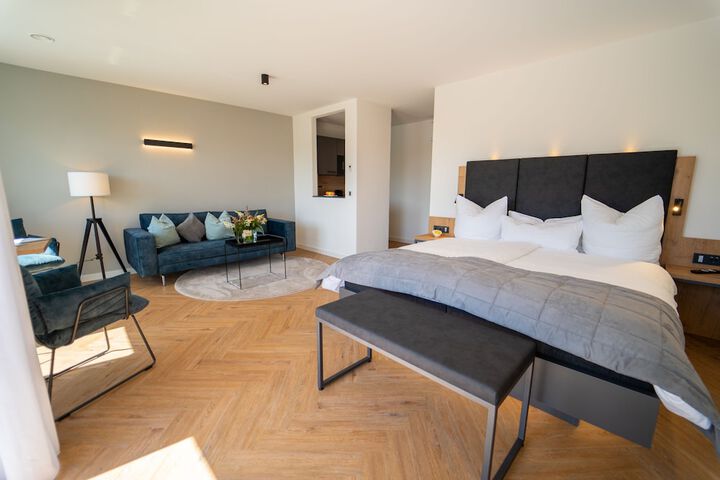 Room 12 of 70